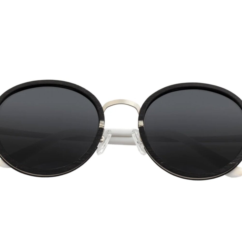 Earth wood sunglasses